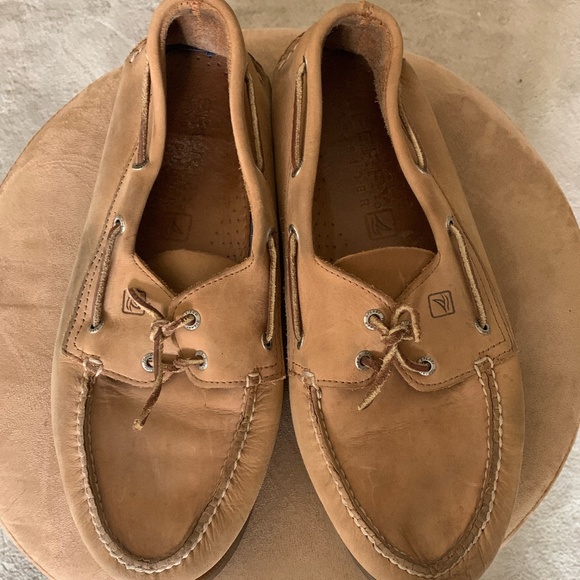Sperry Original Boat Shoe in Sahara Leather - Picture 1 of 7
